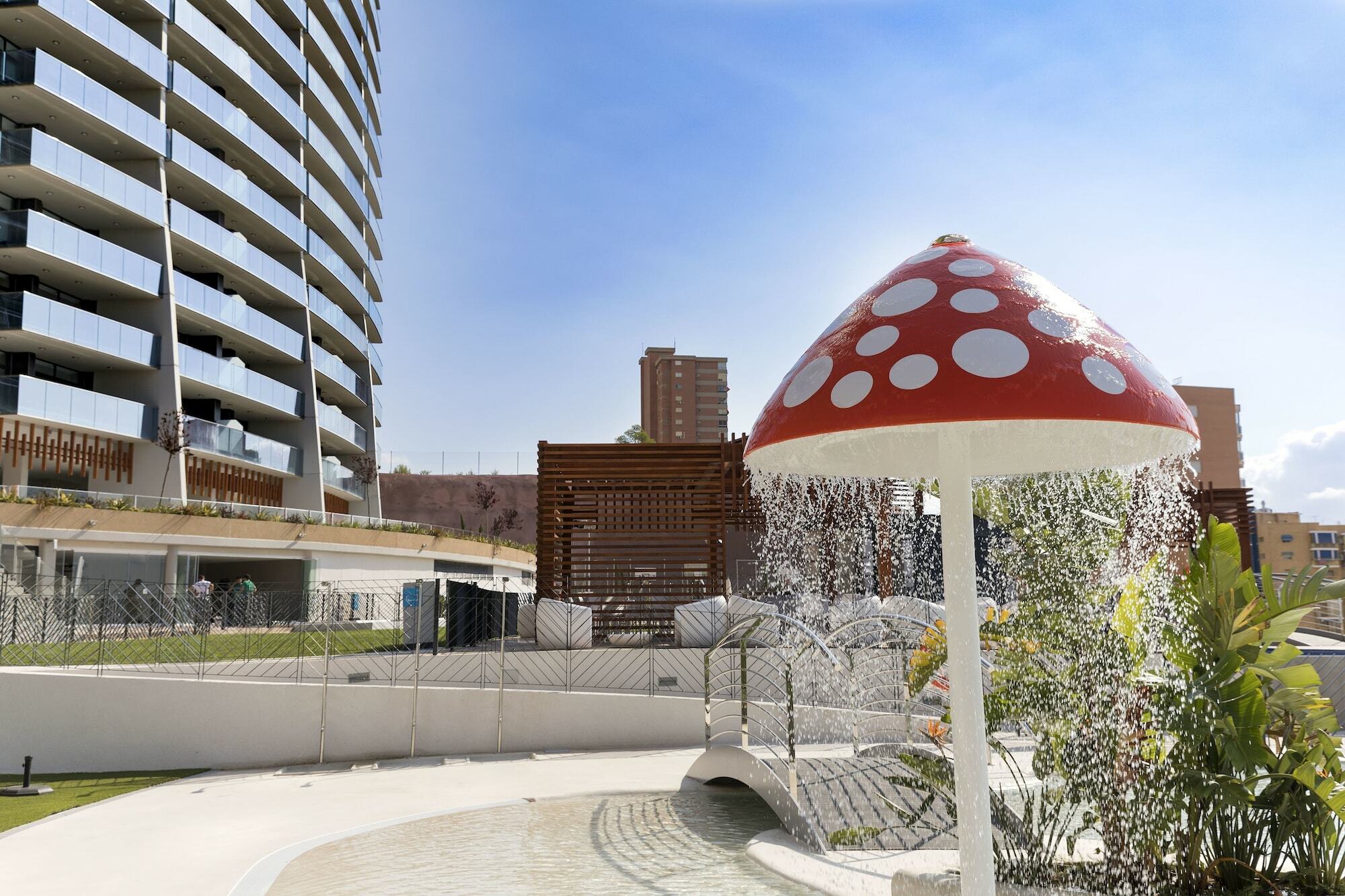 Sunset Drive Benidorm By Mar Holidays Exterior foto